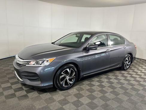 Used 2017 Honda Accord LX image 1