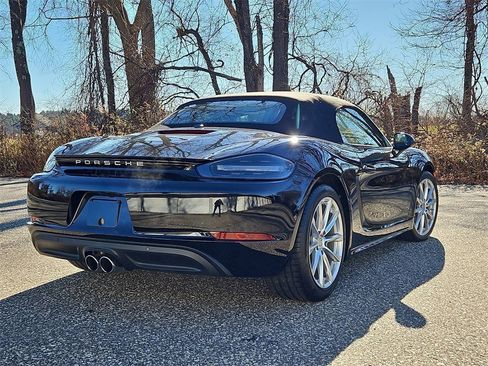 Certified 2025 Porsche 718 Boxster image 7