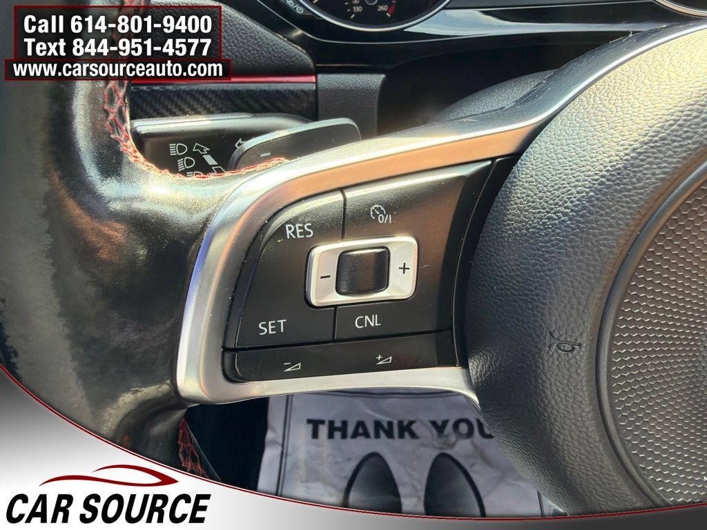 Used 2017 Volkswagen Jetta GLI FWD image 13