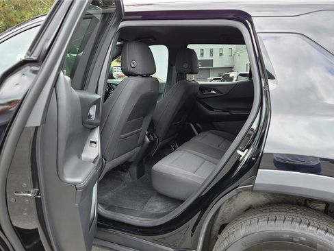 Used 2025 Chevrolet Equinox LT AWD/4WD image 27