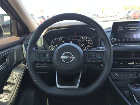 Certified 2023 Nissan Rogue SV w/ SV Premium B Package FWD image 26
