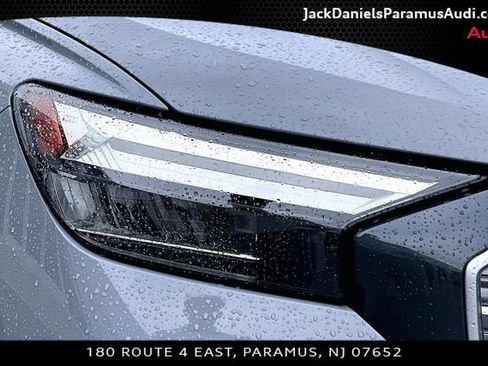 Used 2023 Audi Q4 e-tron Premium Plus w/ Premium Plus AWD/4WD image 21