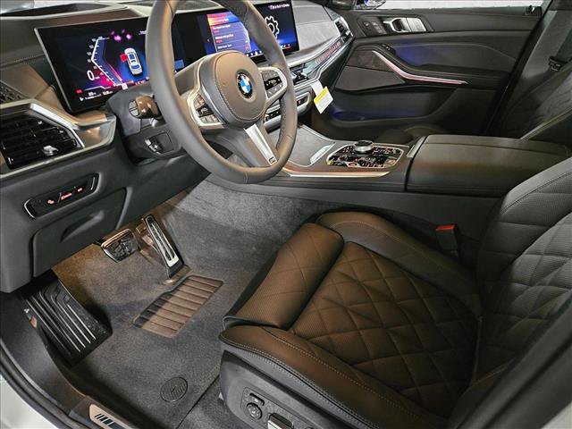 Used 2027 BMW X7 xDrive40i w/ Executive Package AWD/4WD image 9