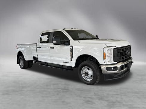 Used 2024 Ford F350 XL w/ FX4 Off-Road Package AWD/4WD image 2