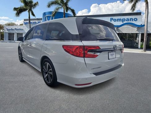 Certified 2022 Honda Odyssey Touring image 5
