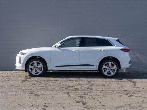 New 2025 Audi Q5 Premium Plus image 3
