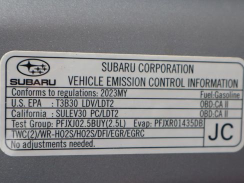 Used 2023 Subaru Outback Premium AWD/4WD image 14