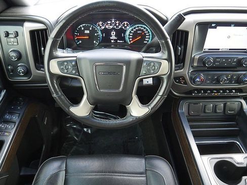 Used 2017 GMC Sierra 3500 Denali w/ Duramax Plus Package image 18