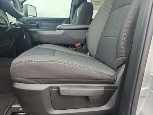 New 2026 RAM 3500 Tradesman AWD/4WD image 11