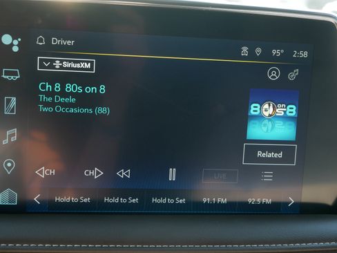 Used 2024 Chevrolet Tahoe Z71 w/ Off-Road Capability Package image 22