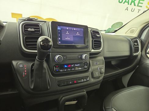 Used 2024 RAM ProMaster 2500 w/ Quick Order Package 22G SLT FWD image 20