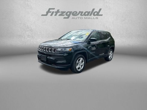 Used 2023 Jeep Compass Sport AWD/4WD image 3