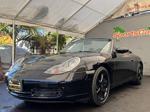 Used 1999 Porsche 911 Cabriolet image 2