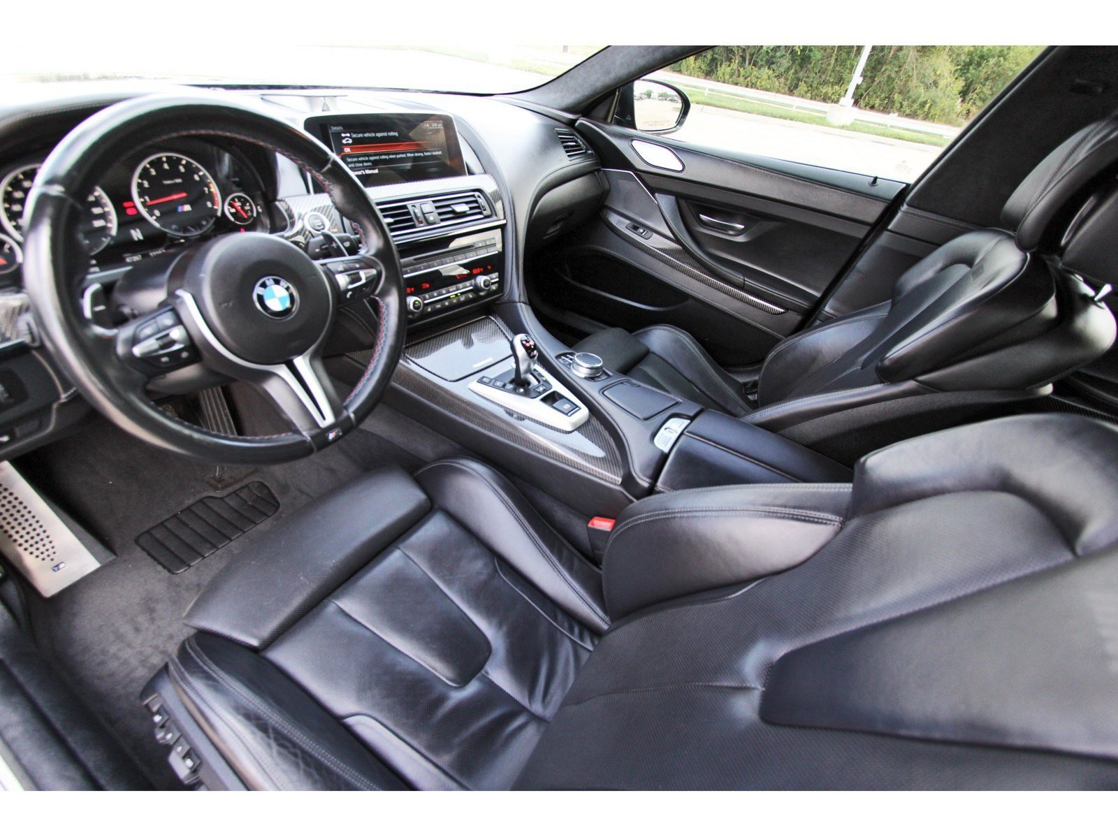 Used 2017 BMW M6 Gran Coupe RWD image 33