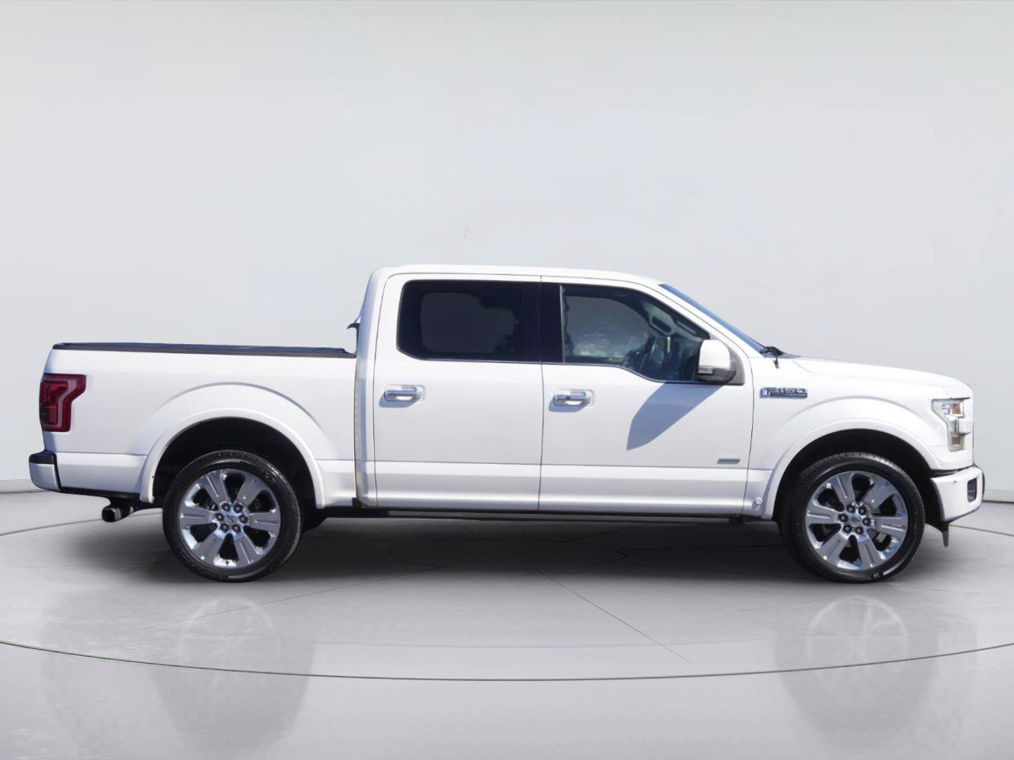 Used 2017 Ford F150 Limited w/ Trailer Tow Package AWD/4WD image 5
