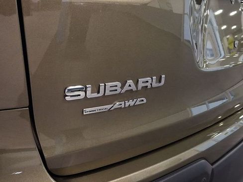 Certified 2025 Subaru Ascent Premium AWD/4WD image 30
