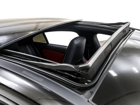 Used 2025 Mercedes-Benz CLA 250 4MATIC image 23