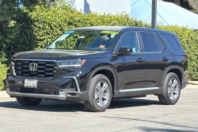 Certified 2025 Honda Pilot EX-L image 9
