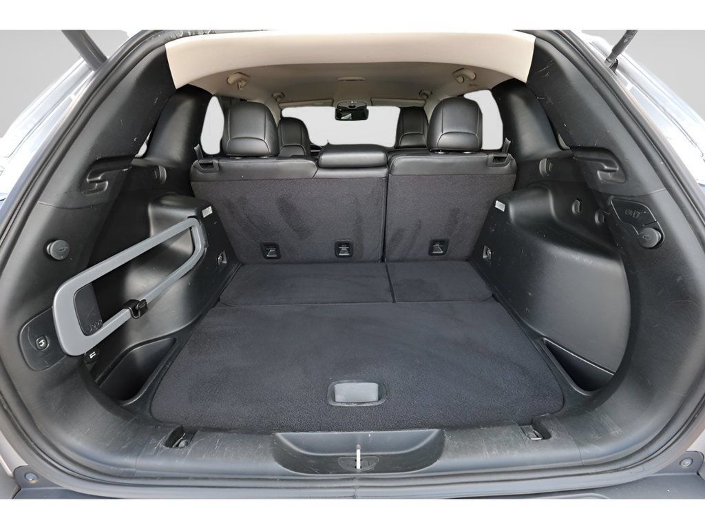 Used 2018 Jeep Cherokee Limited FWD image 16
