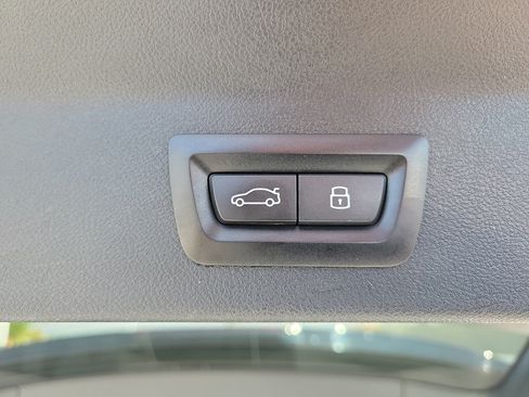 Used 2024 BMW X3 sDrive30i w/ Convenience Package RWD image 10