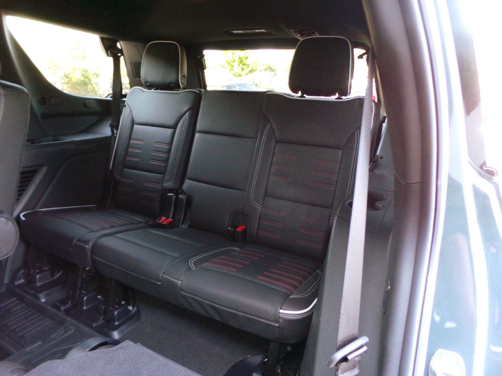 Used 2025 GMC Yukon AT4 Ultimate w/ LPO, Floor Liner Package AWD/4WD image 12