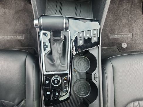 Certified 2024 Kia Sportage X-Pro Prestige AWD/4WD image 15