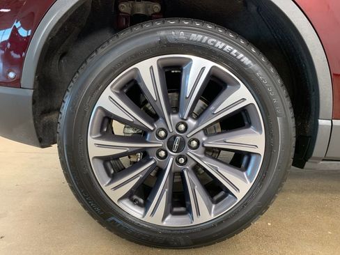 Used 2021 Lincoln Corsair Reserve w/ Equipment Group 201A FWD image 41