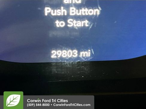 Used 2021 Jeep Gladiator Overland image 2