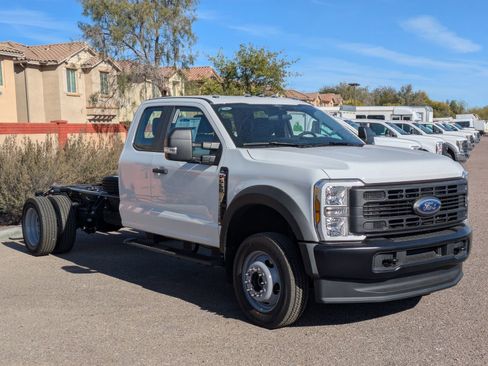 New 2026 Ford F550 4x4 Supercab Super Duty image 38
