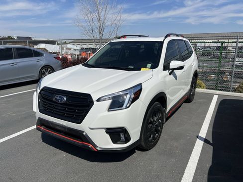 Used 2023 Subaru Forester Sport AWD/4WD image 2