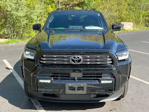 New 2026 Toyota 4Runner 4WD image 8