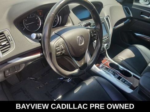 Used 2017 Acura TLX V6 FWD image 23