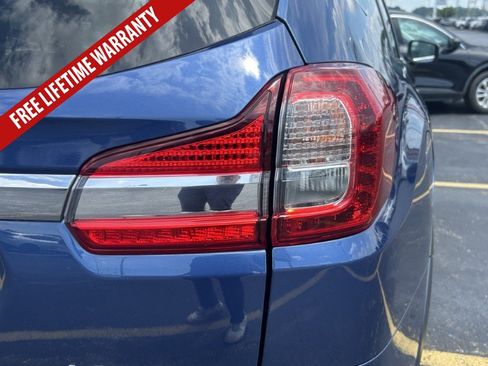 Used 2022 Subaru Ascent Limited w/ Technology Package AWD/4WD image 13