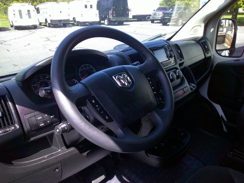 Used 2021 RAM ProMaster 2500 image 14