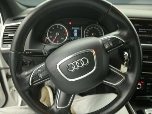 Used 2017 Audi Q5 2.0T Premium AWD/4WD image 9