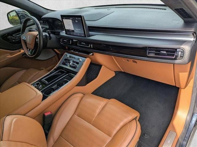 Used 2022 Lincoln Aviator Black Label w/ Dynamic Handling Package AWD/4WD image 24