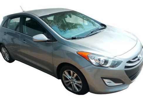 Used 2014 Hyundai Elantra GT FWD image 8