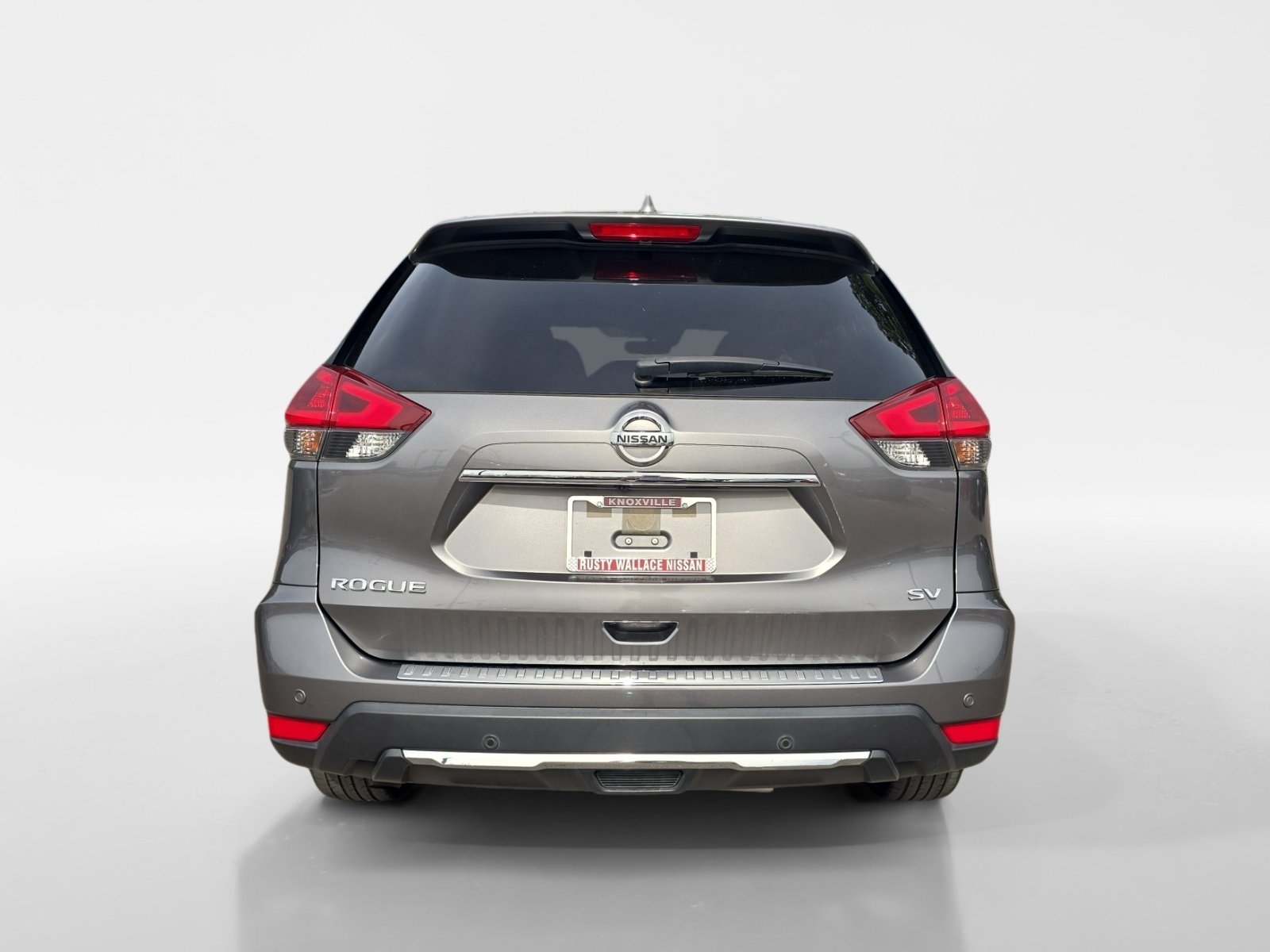 Used 2020 Nissan Rogue SV w/ Premium Package FWD image 4