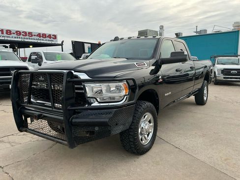 Used 2020 RAM 2500 Tradesman image 2