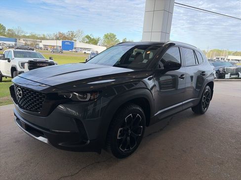 Used 2025 MAZDA CX-50 Meridian Edition w/ Apex Package image 2