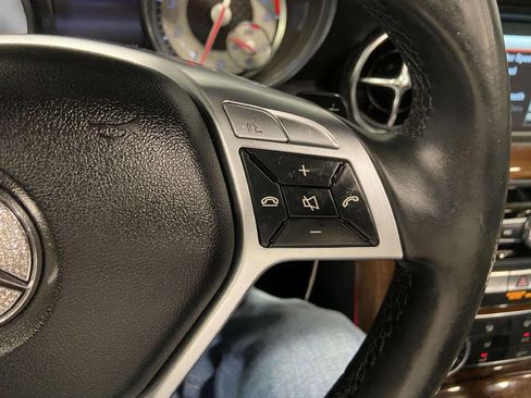Used 2014 Mercedes-Benz SLK 250 image 34