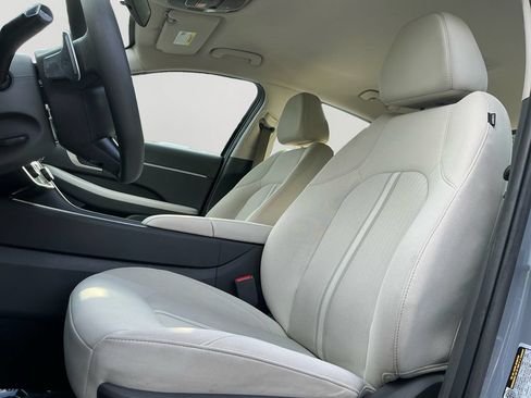 Used 2025 Hyundai Sonata SEL FWD image 24