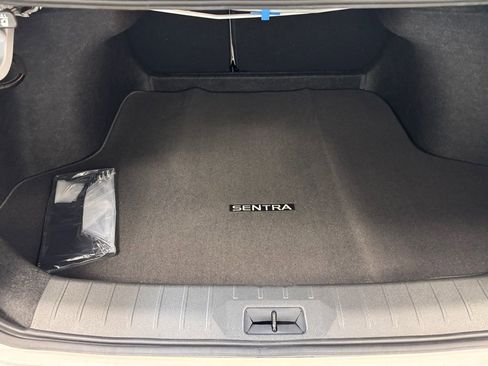 New 2026 Nissan Sentra SL w/ Floor Mat Package FWD image 22