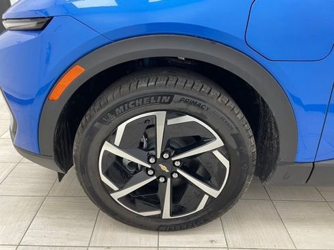 New 2026 Chevrolet Equinox EV LT AWD/4WD image 8