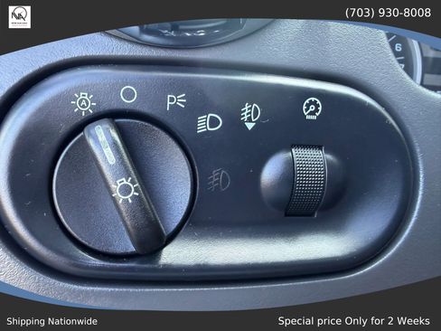 Used 2005 Ford Expedition XLT AWD/4WD image 23