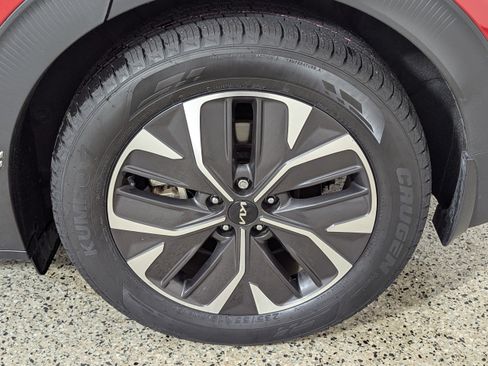 Used 2024 Kia EV6 Light RWD image 27