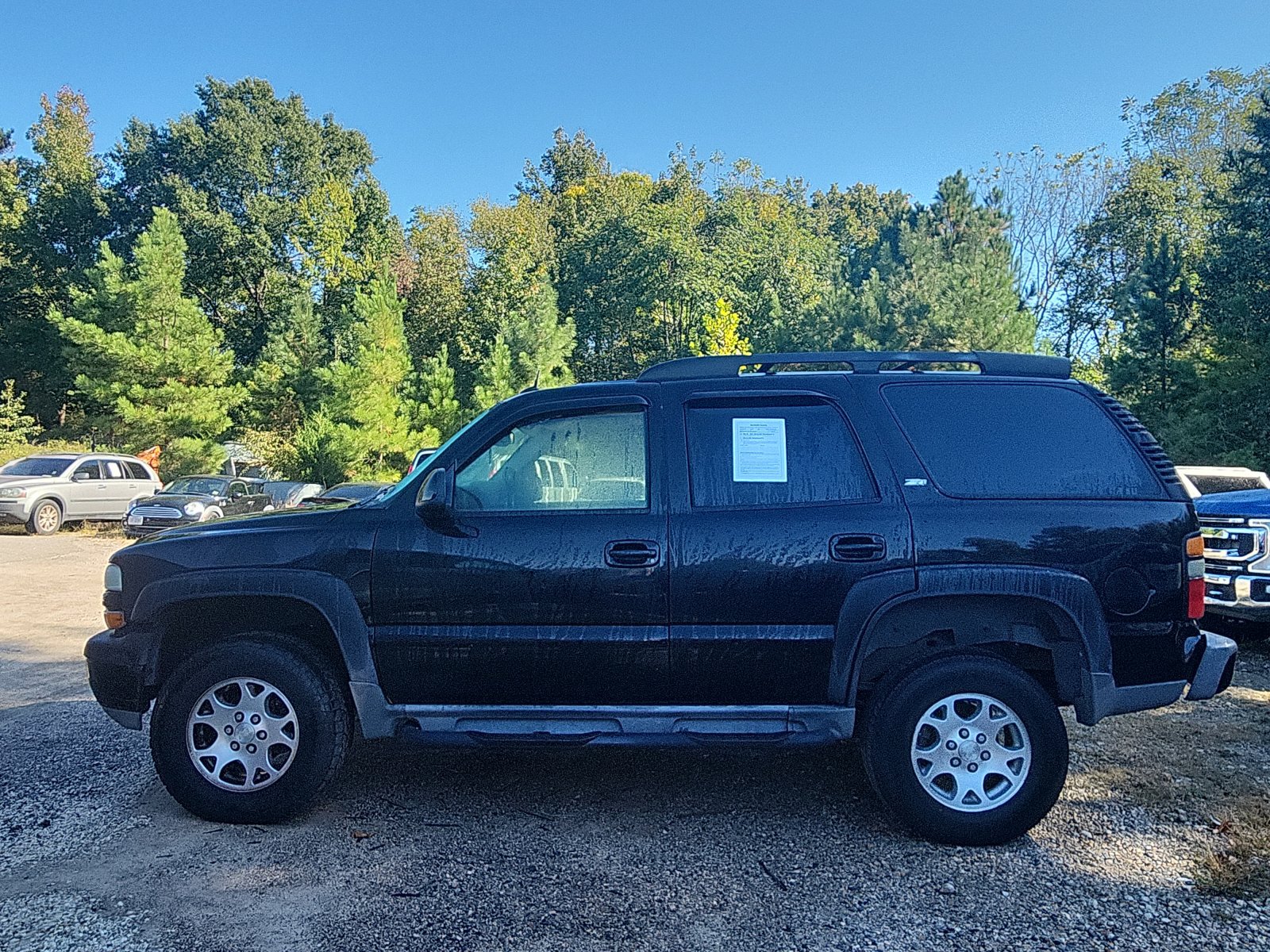 Used 2005 Chevrolet Tahoe Z71 w/ Preferred Equipment Group RWD image 2