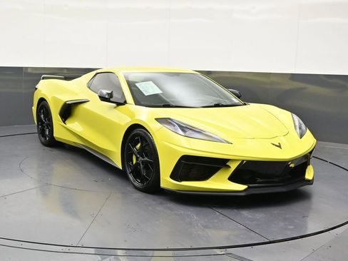 Used 2022 Chevrolet Corvette Stingray Preferred Conv w/ Z51 Performance Package RWD image 8