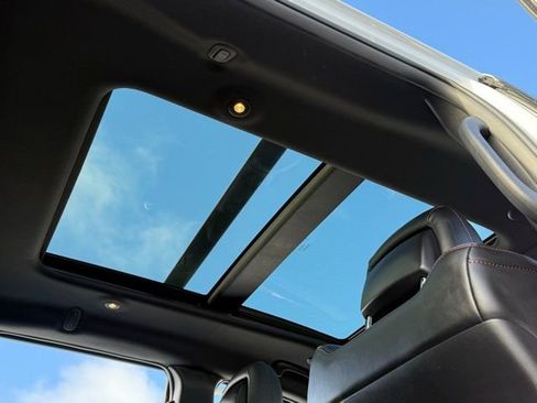 Used 2019 Jeep Grand Cherokee Trailhawk w/ Trailhawk Luxury Group image 7