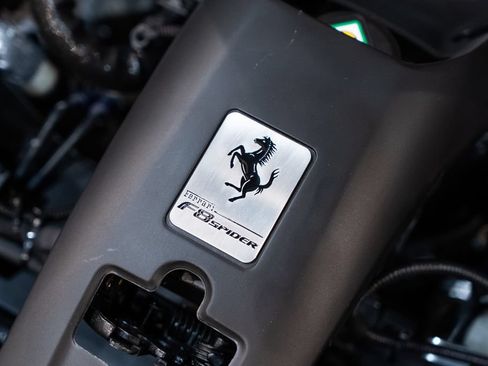 Certified 2023 Ferrari F8 Tributo RWD image 20